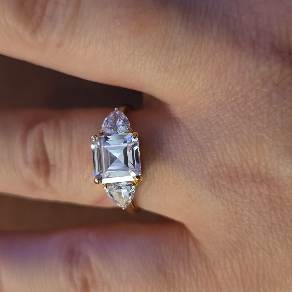 New Gold Plated Three Stone Ring 8